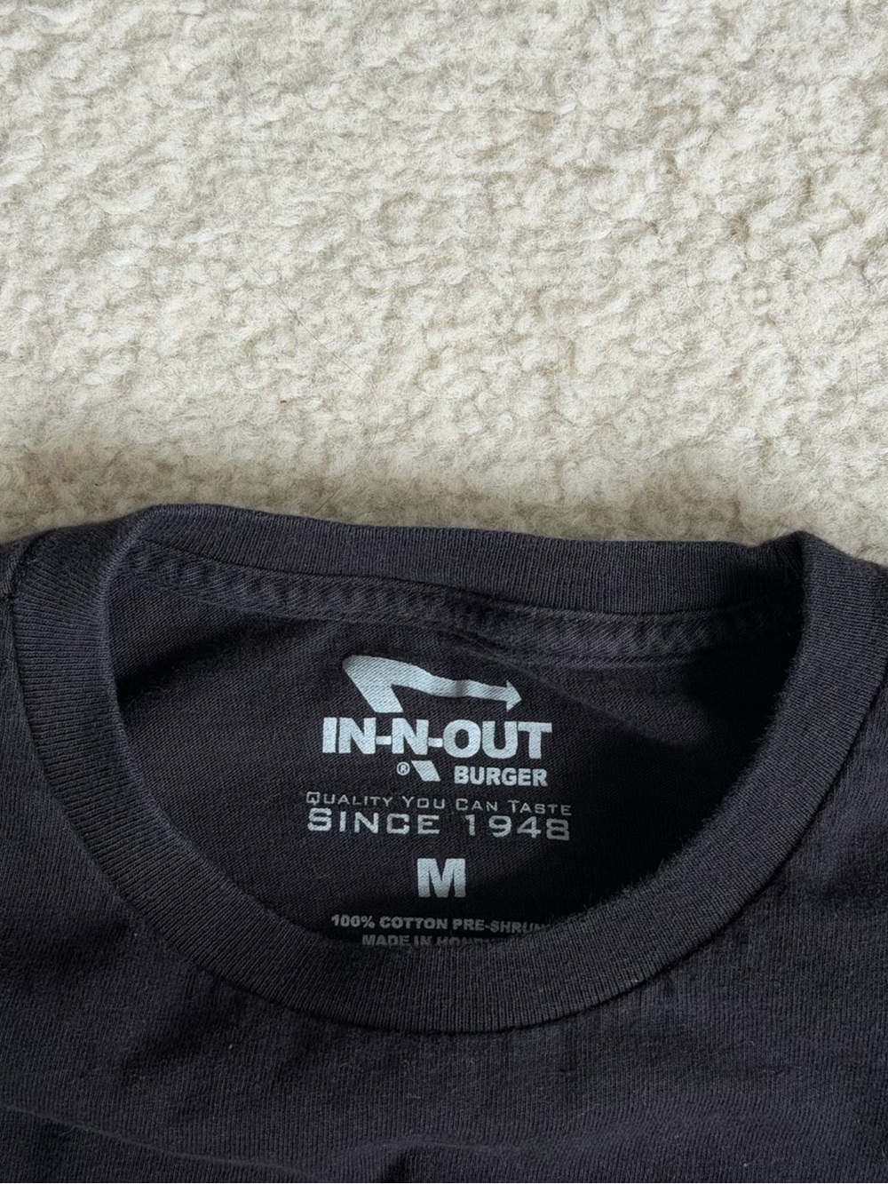 In-N-Out Burger Black Anniversary at Shirt T Medium M - Picture 3 of 5